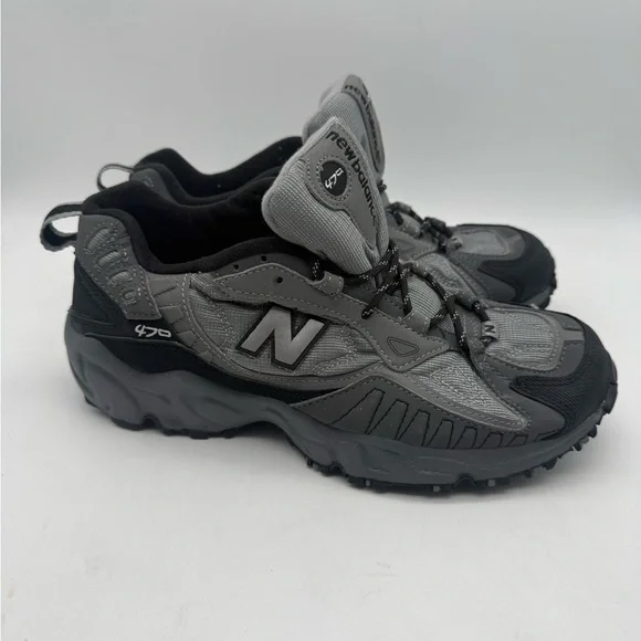 NEW VINTAGE New Balance 470 Men's Sz 9 Gray & Black All Terrain Shoes CM470BK - Picture 2 of 8